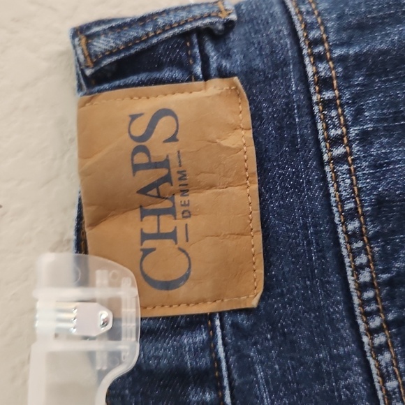Chaps Mens Jeans size 38 X 28 tag says 30 L but has shrinkage - Picture 2 of 12